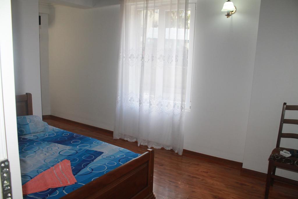 Guest House Maxim Makhinjauri Exterior photo
