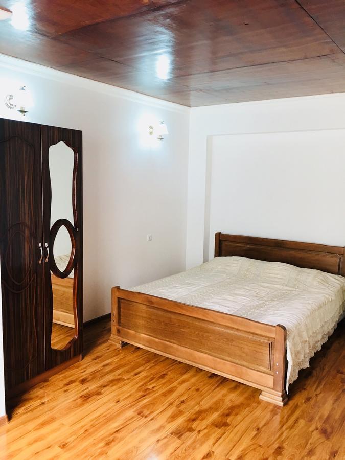 Guest House Maxim Makhinjauri Exterior photo